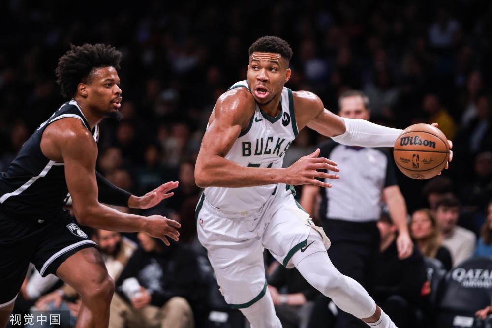 他在进攻端 他在进攻端